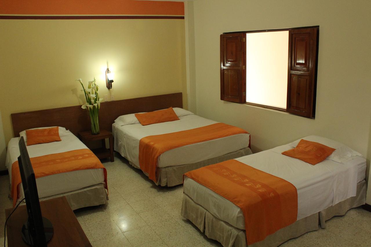 Hotel Valdivia Plaza Jardín Εξωτερικό φωτογραφία