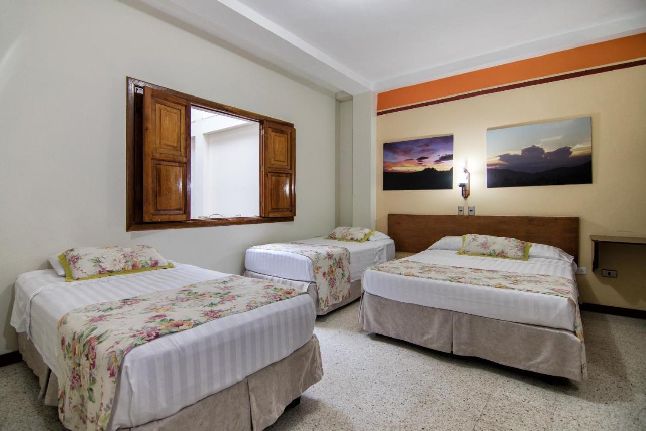 Hotel Valdivia Plaza Jardín Εξωτερικό φωτογραφία