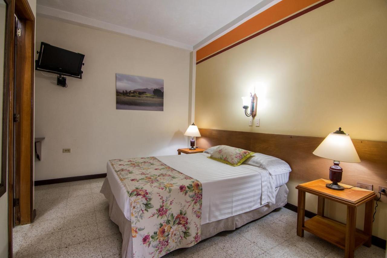 Hotel Valdivia Plaza Jardín Εξωτερικό φωτογραφία