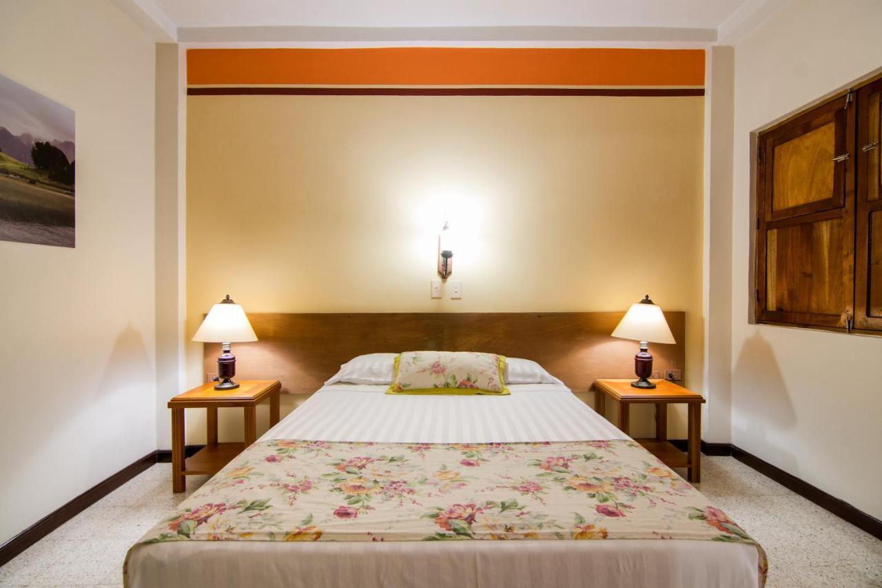 Hotel Valdivia Plaza Jardín Εξωτερικό φωτογραφία